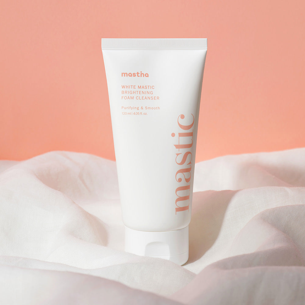 White Mastic Brightening Foam Cleanser